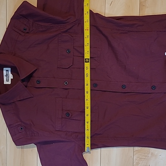 Distillery apparel men's small burgundy button up shirt - Picture 5 of 6